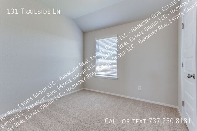 Building Photo - 131 Trailside Ln