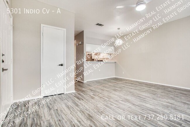Building Photo - 5301 Indio Cove