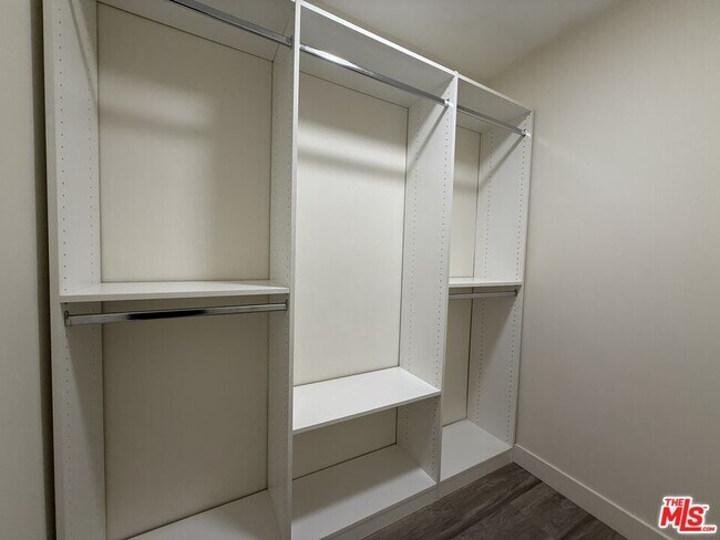 Building Photo - 1760 S Bentley Ave