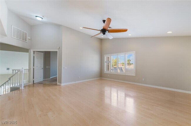 Building Photo - 8516 Summer Vista Ave