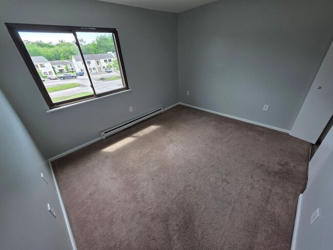 Building Photo - Beautiful 2 Bedroom Apartment - Wappingers...