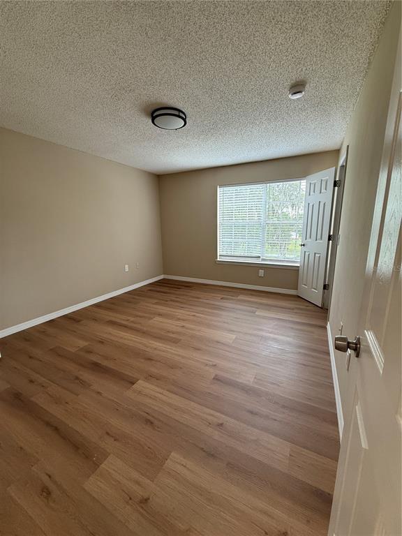 Building Photo - 1222 Bermuda Lakes Ln