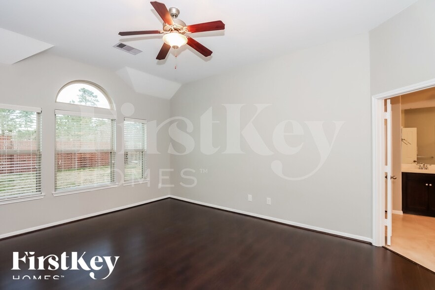 Building Photo - 5518 Glenfield Spring Ln