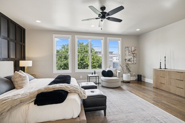 Building Photo - Experience elevated living in this beautifully crafted brick residence located in the heart of Ed...