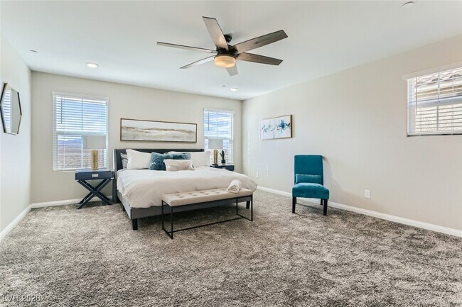 Building Photo - 2417 Fasano St