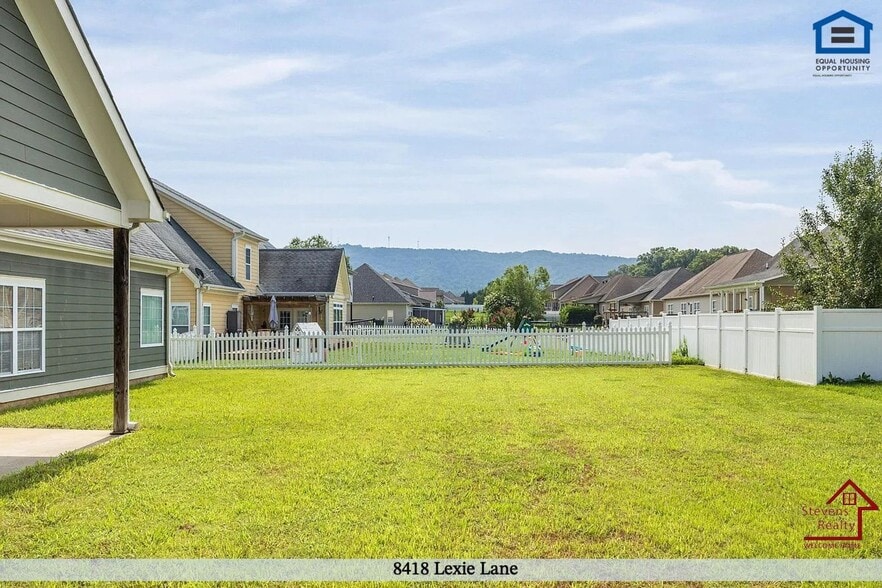 Building Photo - 8418 Lexie Ln
