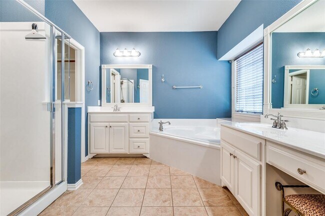 Building Photo - 13446 Cottage Grove Dr