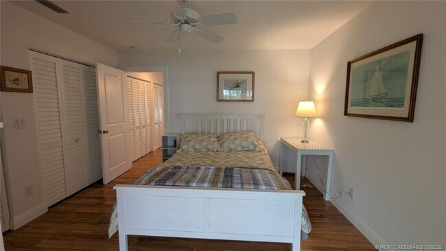 Building Photo - 2929 SE Ocean Blvd