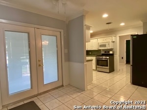 Building Photo - 303 Gaiety Ln