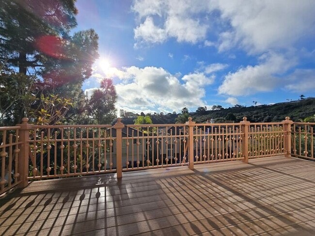 Building Photo - Incredible Home with Spectacular Views in La Jolla