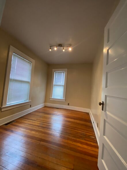 Bedroom - 616 SE 3rd St