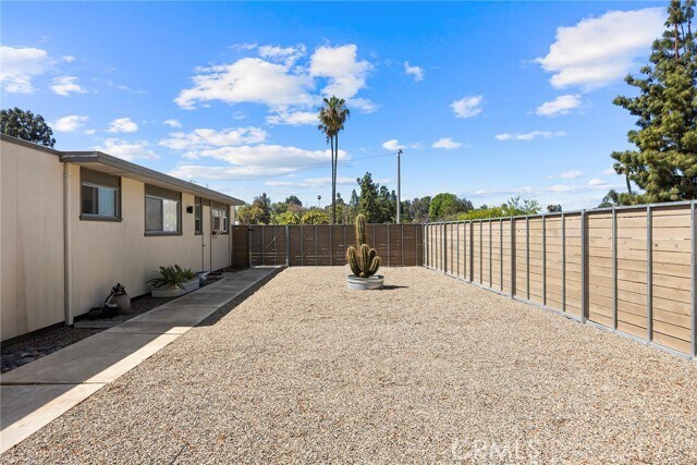 Building Photo - 1131 N Encanto St