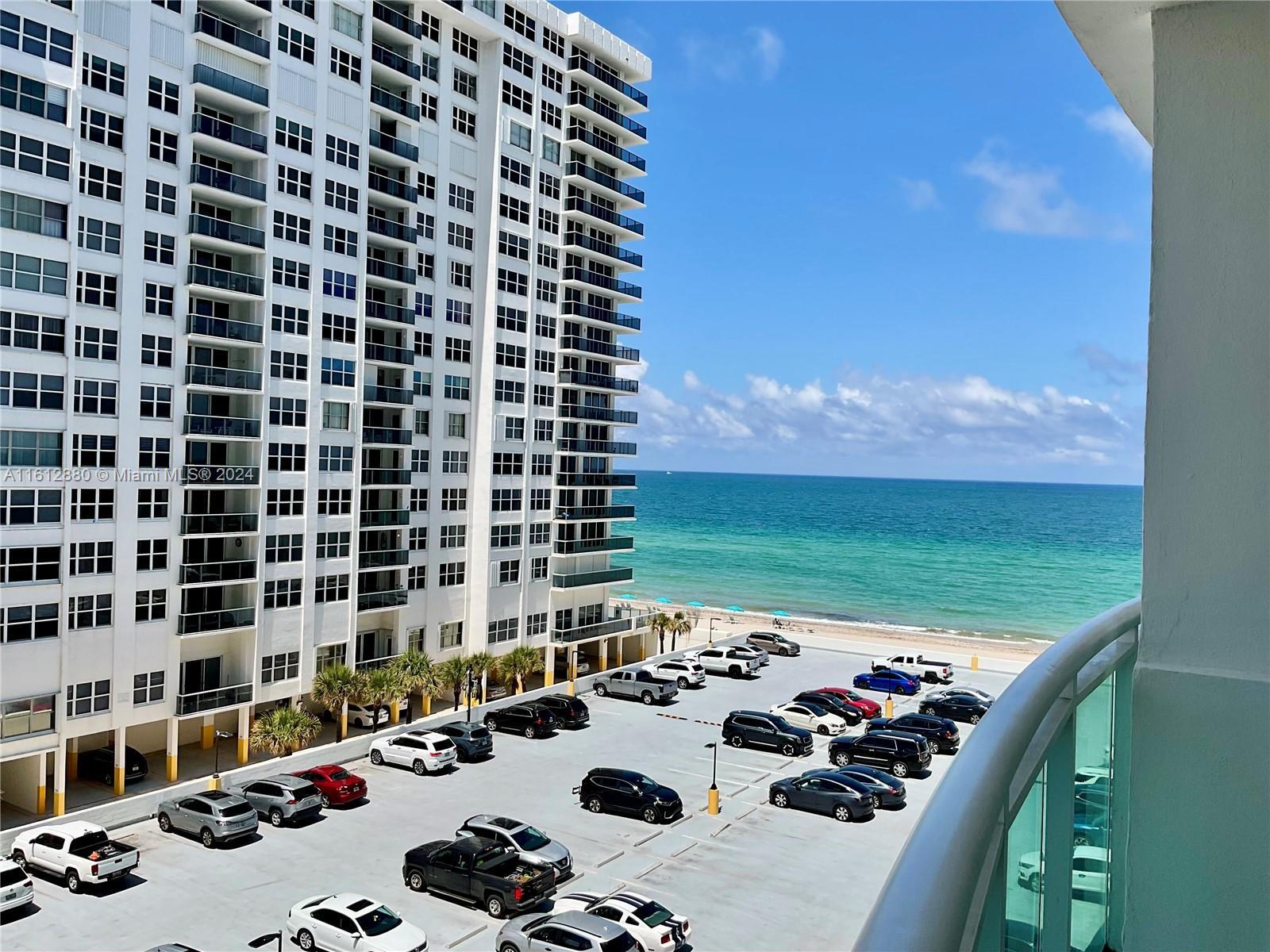 Building Photo - 3001 S Ocean Dr