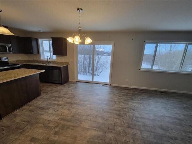 Building Photo - Modern 4-Bed Home with Open Layout, 3-Car ...
