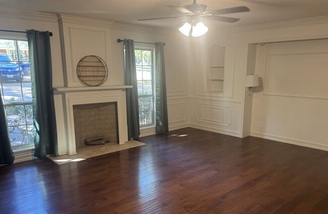 Building Photo - 2962 Mockingbird Ln