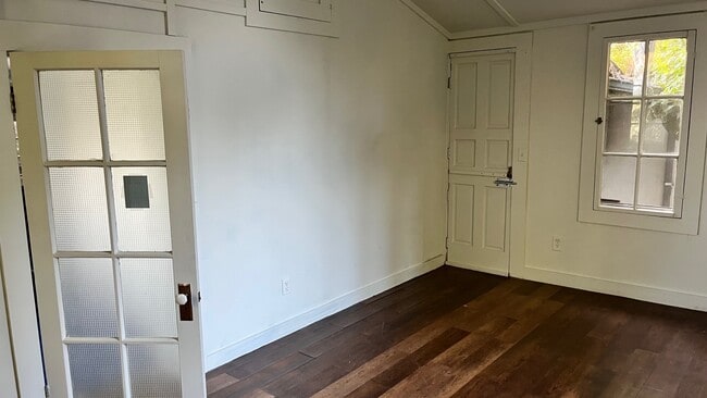 Rear bedroom - 1472 Silverwood Dr