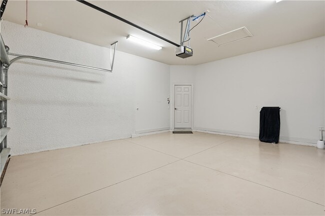 Building Photo - 9328 Fieldstone Ln