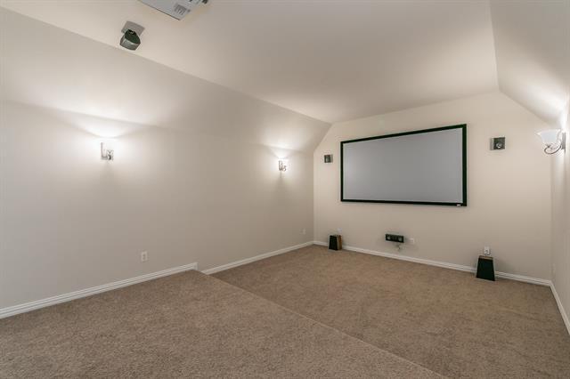 Building Photo - 2732 Waverley Dr