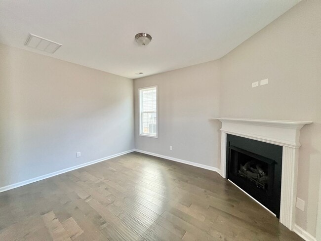 Building Photo - Lovely 4BD, 2.5BA Clayton Home with 1-Car Garage in a Great Location