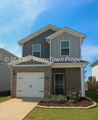 Building Photo - Lake Community