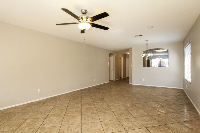 Building Photo - 13273 W Mauna Loa Ln