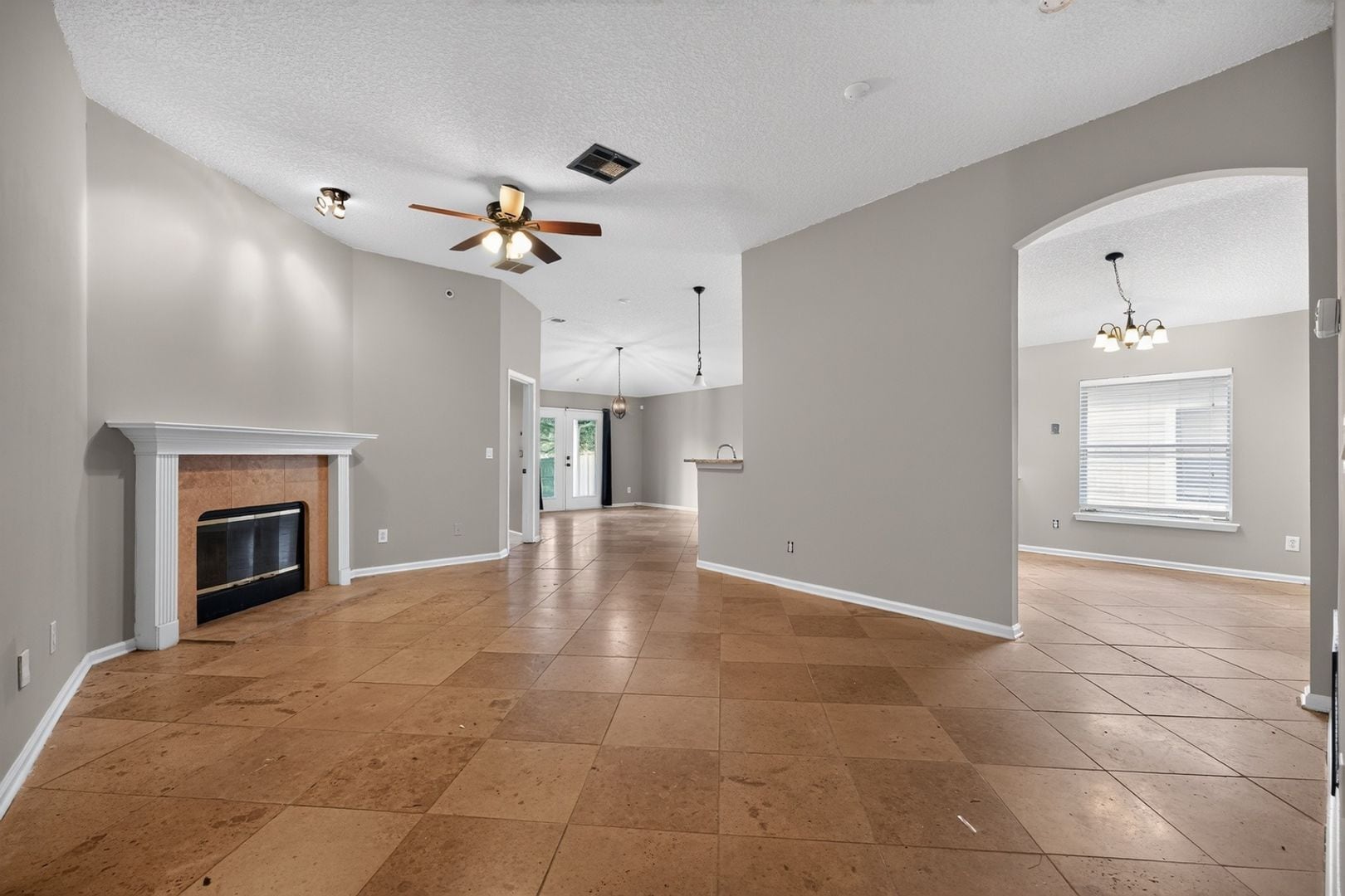 Building Photo - 863 Timberjack Ct