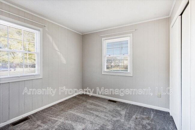 Building Photo - 7268 Stokes Dr