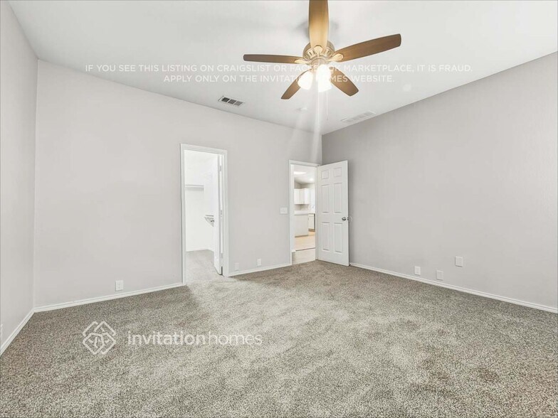 Building Photo - 2513 Tar Heel Dr