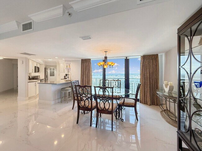 Building Photo - 3000 N Ocean Dr