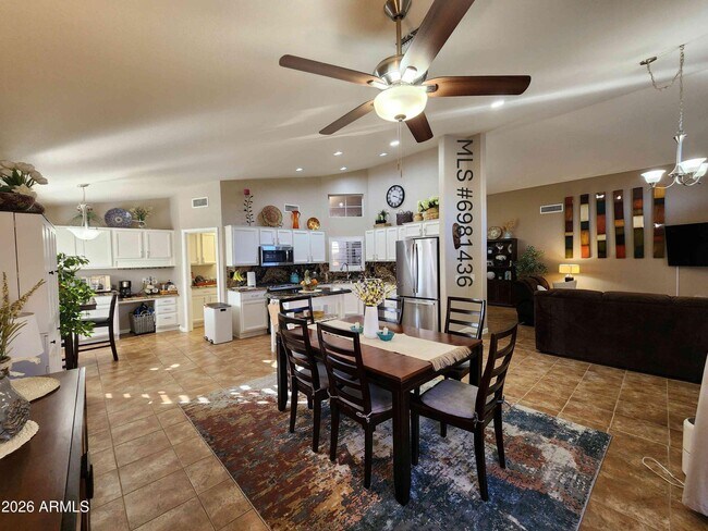 Building Photo - 15548 W Catalina Dr