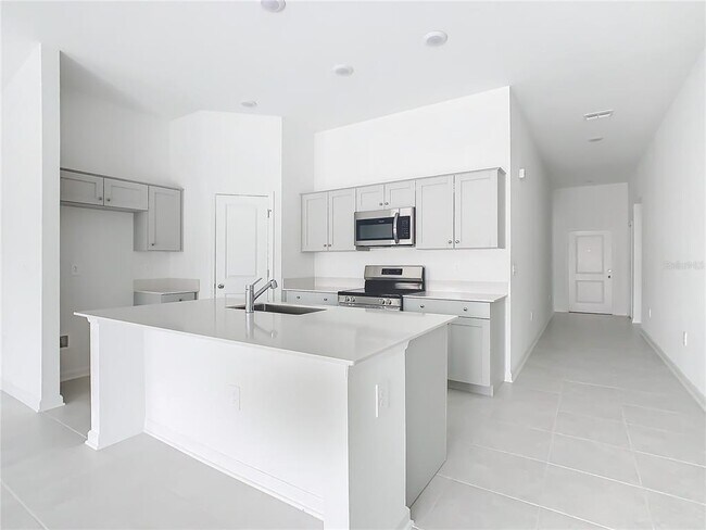 Building Photo - 421 Sandbar Ln