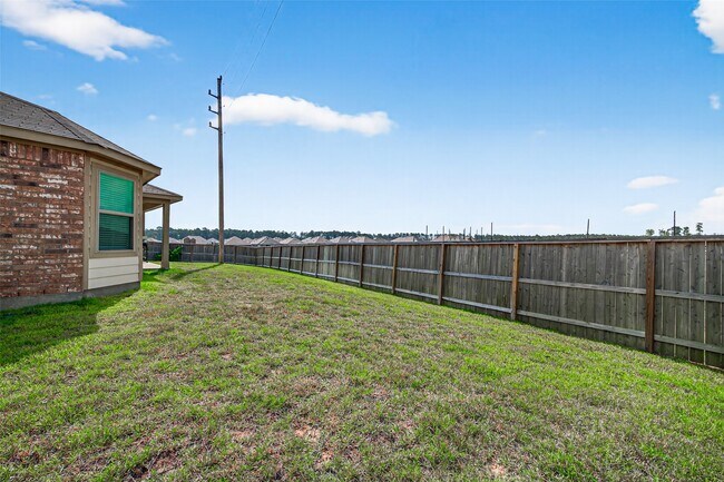 Building Photo - 300 Flower Reed Ct