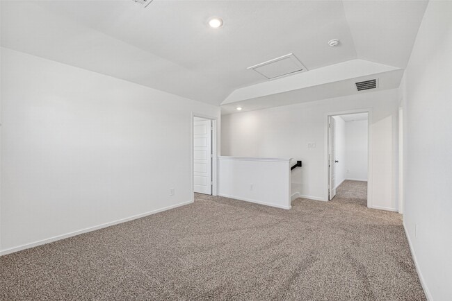 Building Photo - 407 Robin Ct