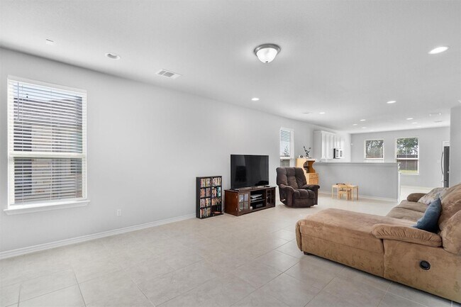 Building Photo - 1148 Kimblewick Dr