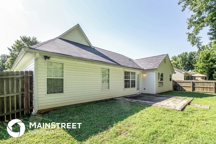 Building Photo - 220 Wynfield Dr