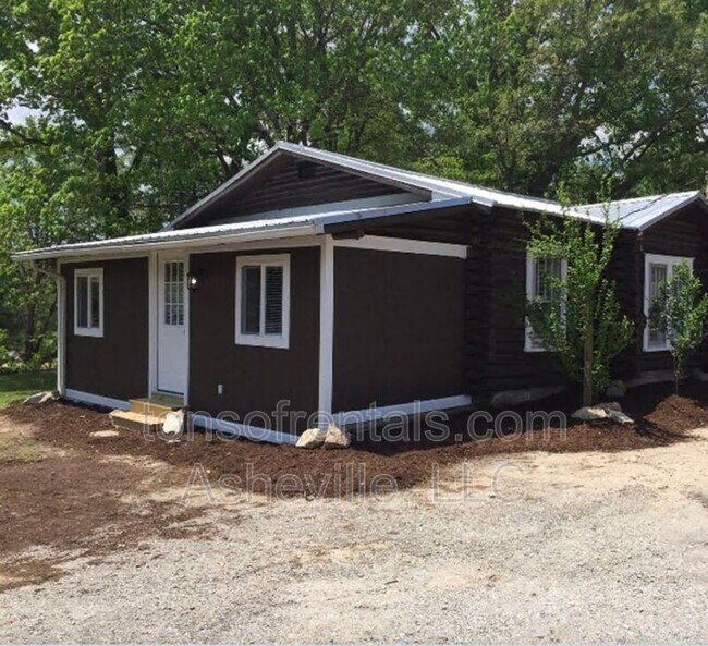 Building Photo - 806 Orrs Camp Rd