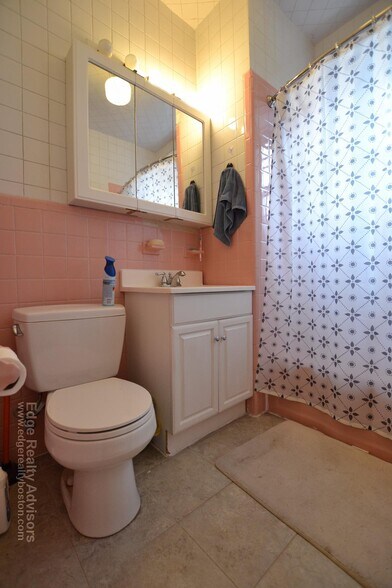 Building Photo - 78 Kilsyth Rd