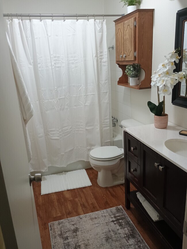 Building Photo - 9101 S Winston Way