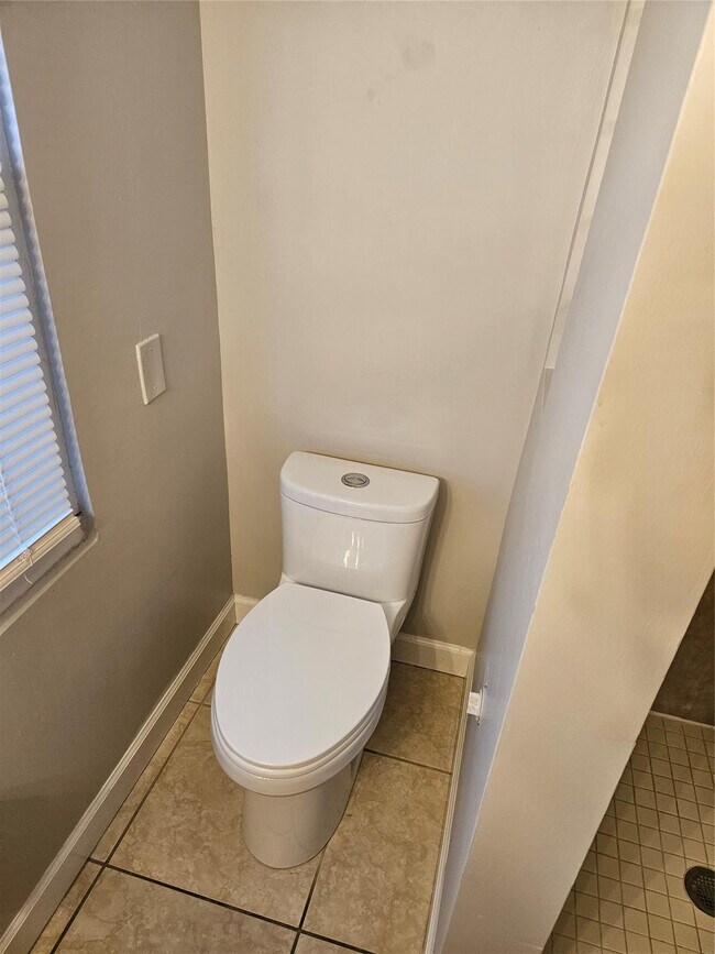 Building Photo - 2586 NW 58th Ave