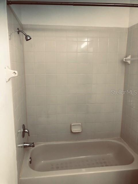 Building Photo - 30352 Elderwood Dr