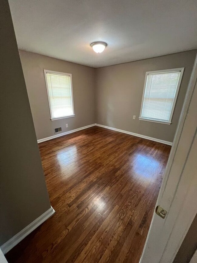 Building Photo - Beautiful 3 bedroom house in Lawrenceville!