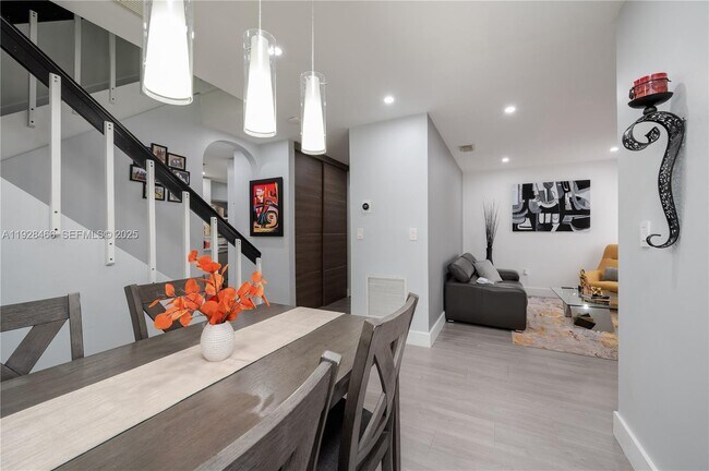 Building Photo - 15863 SW 71st St