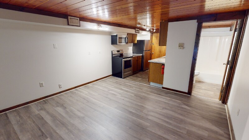 Building Photo - 59 Pleasant St