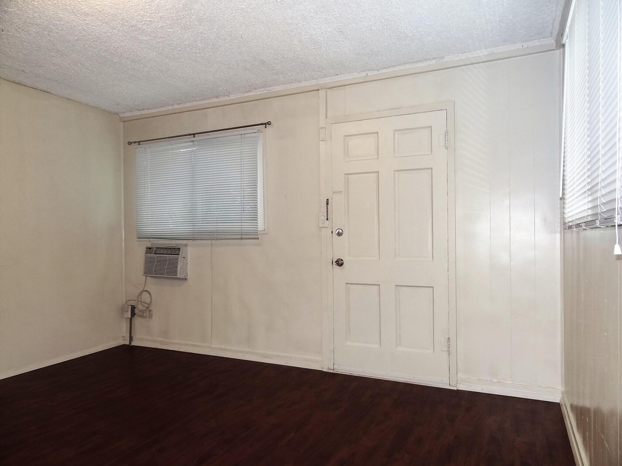 Building Photo - 5017 Williams Ave