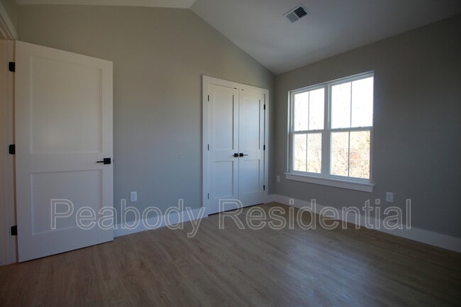 Building Photo - 224 Mill Race Dr