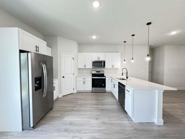 Building Photo - 15096 SW 51st Ave