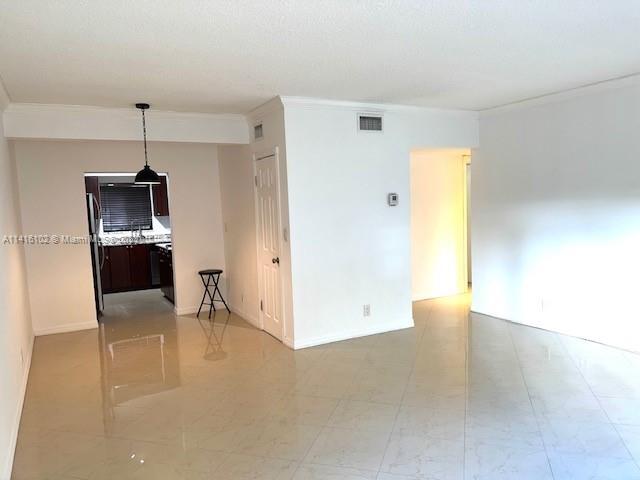 Building Photo - 2600 S Ocean Dr