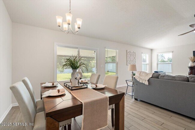 Building Photo - 88 N Hamilton Springs Rd