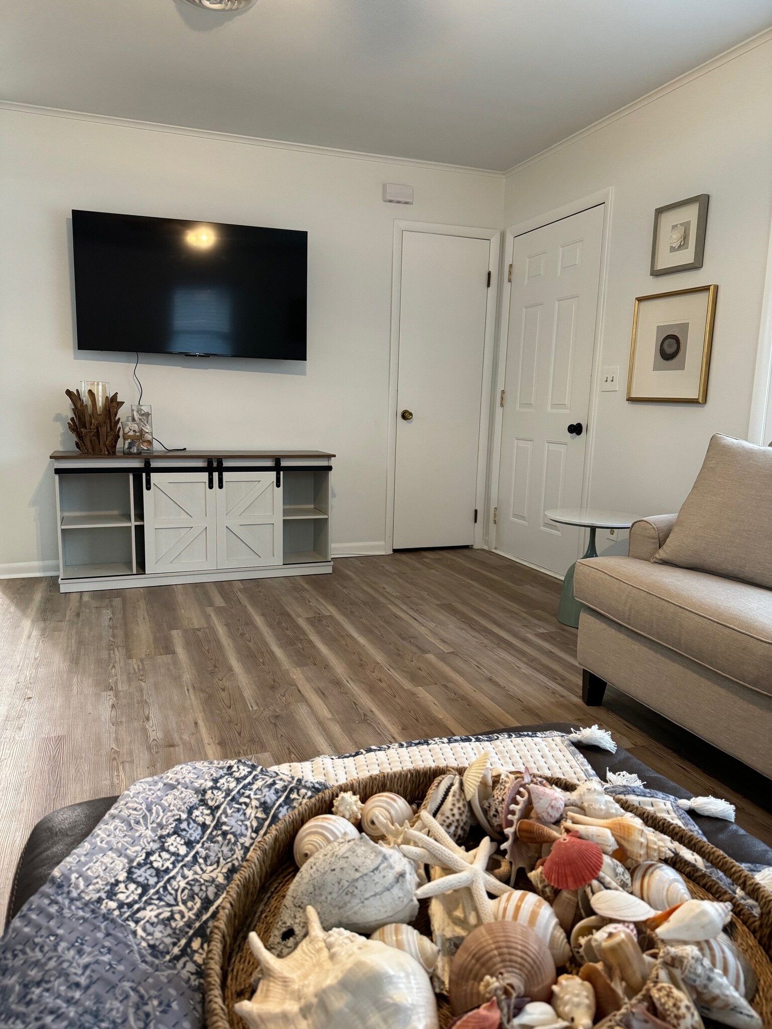 Building Photo - 22730 Holly Way W