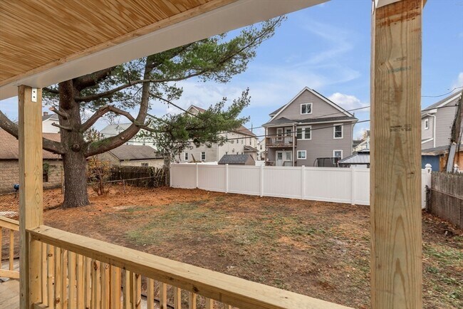 Building Photo - 21 Biltmore St